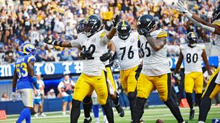 Steelers' "Eyesore" Offense Is Legitimate, But Their Impressive Comebacks Are Planned Says Peter Schrager (Steelers News). Photo by  Ronald Martinez / Getty Images